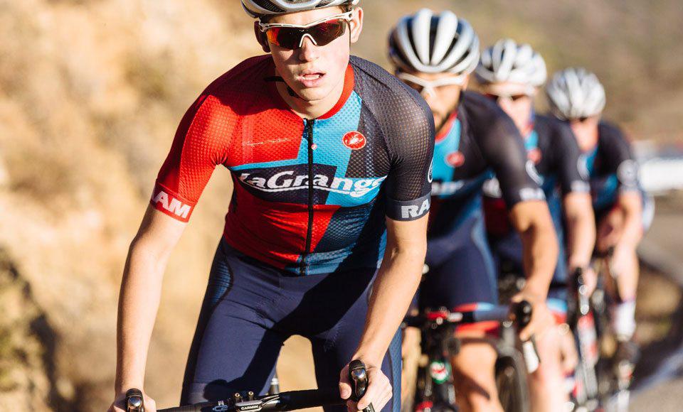 Castelli indumentaria italia san juan uñac deportes