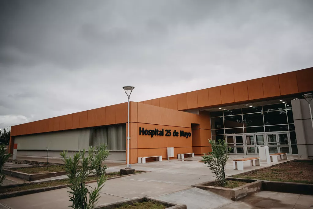 hospital de 25 de mayo santa rosa
