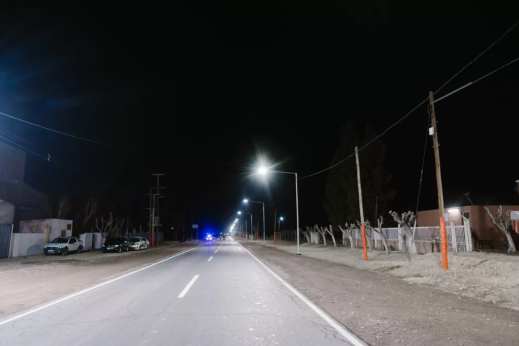 obra de iluminacion chimbas