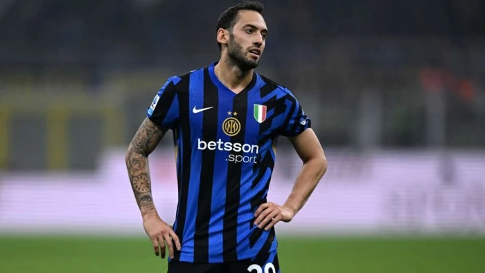 Hakan Calhanoglu inwe