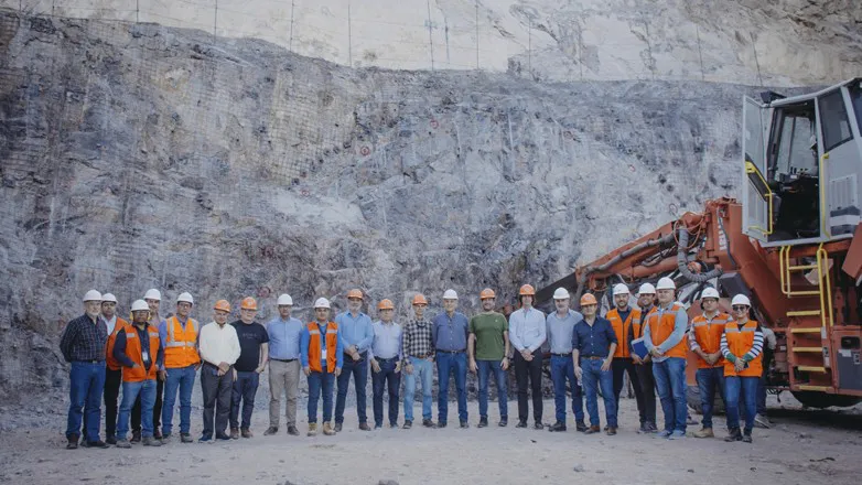 6c7e41ab47186c67532405db54486ed3_L