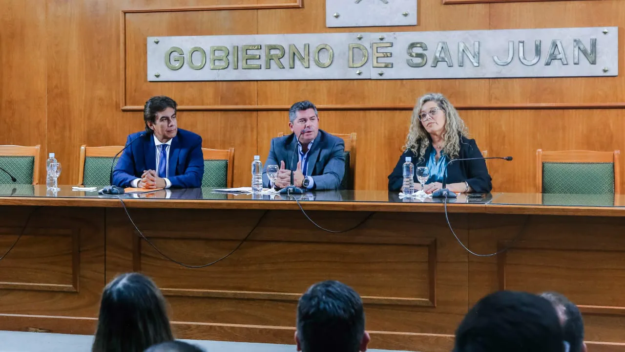 orrego gutierrez educacion hacienda