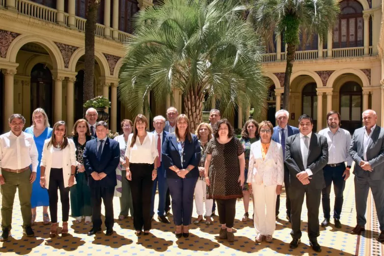 af674c41f4b7f1a224b819ba0e852f1f_L