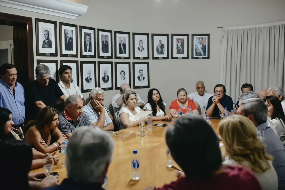reunion pj uñac gioja1
