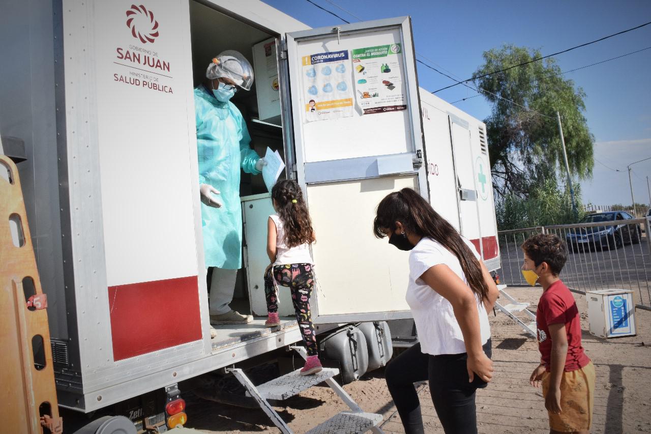 trailer salud pocito