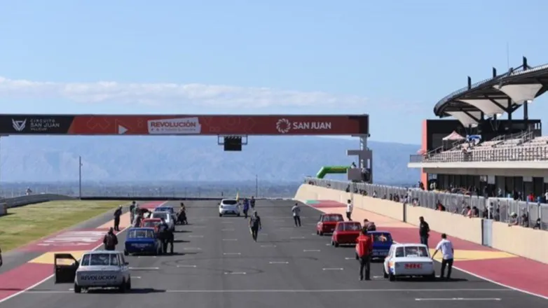 ab787e9ffe32726963377c05c0d8330e_L