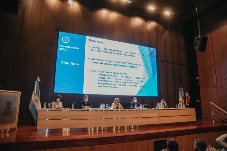 3e3e6f8d0186d3f5c57a7f937723122d_L