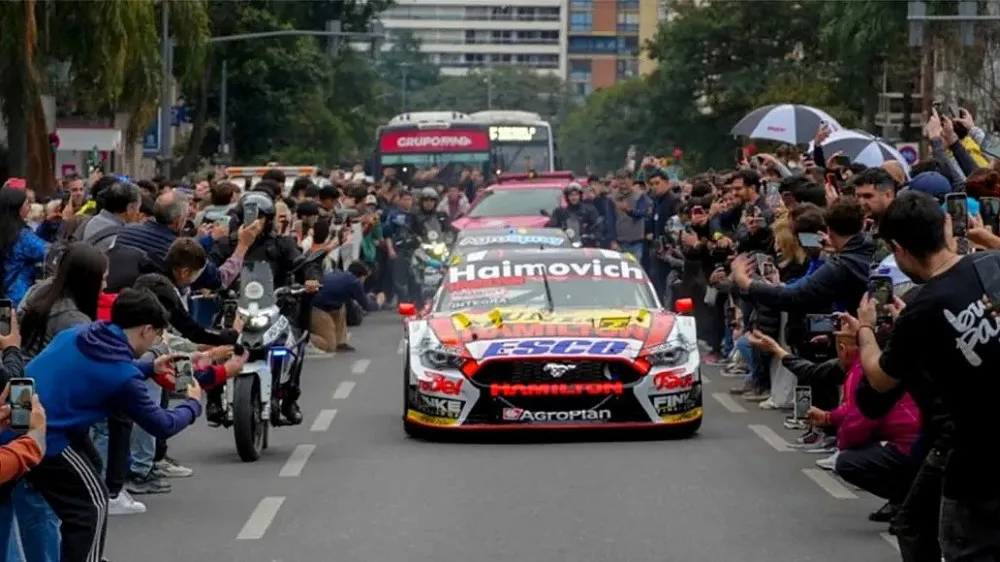 autos tc por las calles