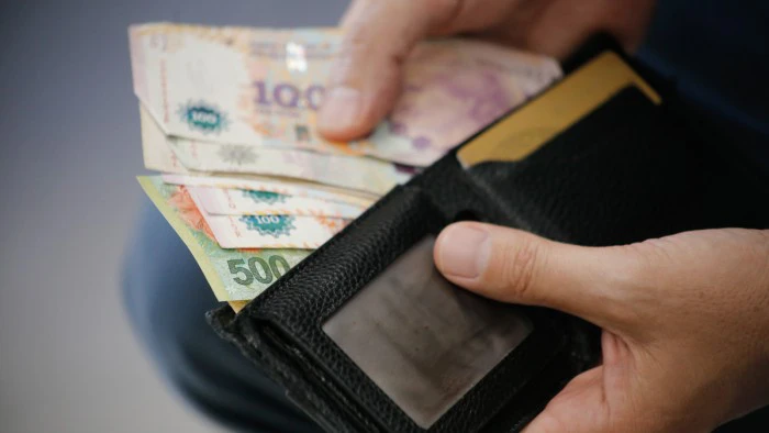 billetera pesos argentina