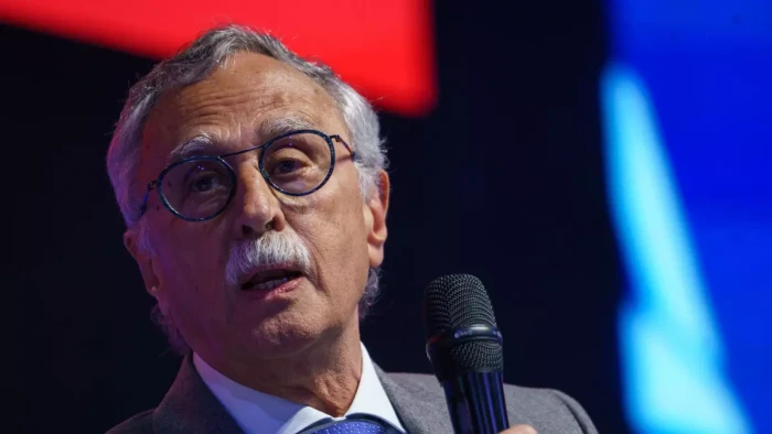 lugones ministro de salud