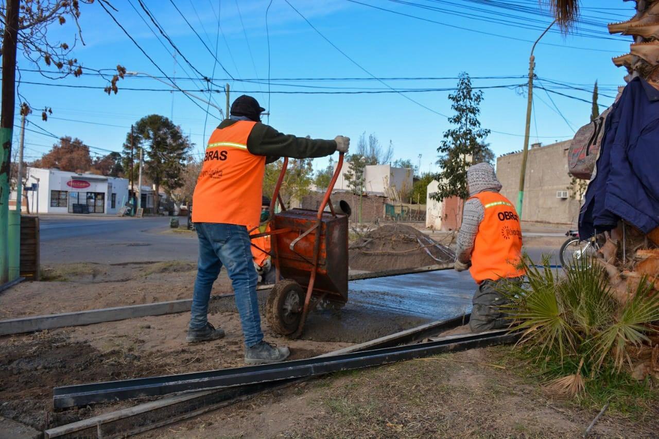 rivadavia obras plaza vereda