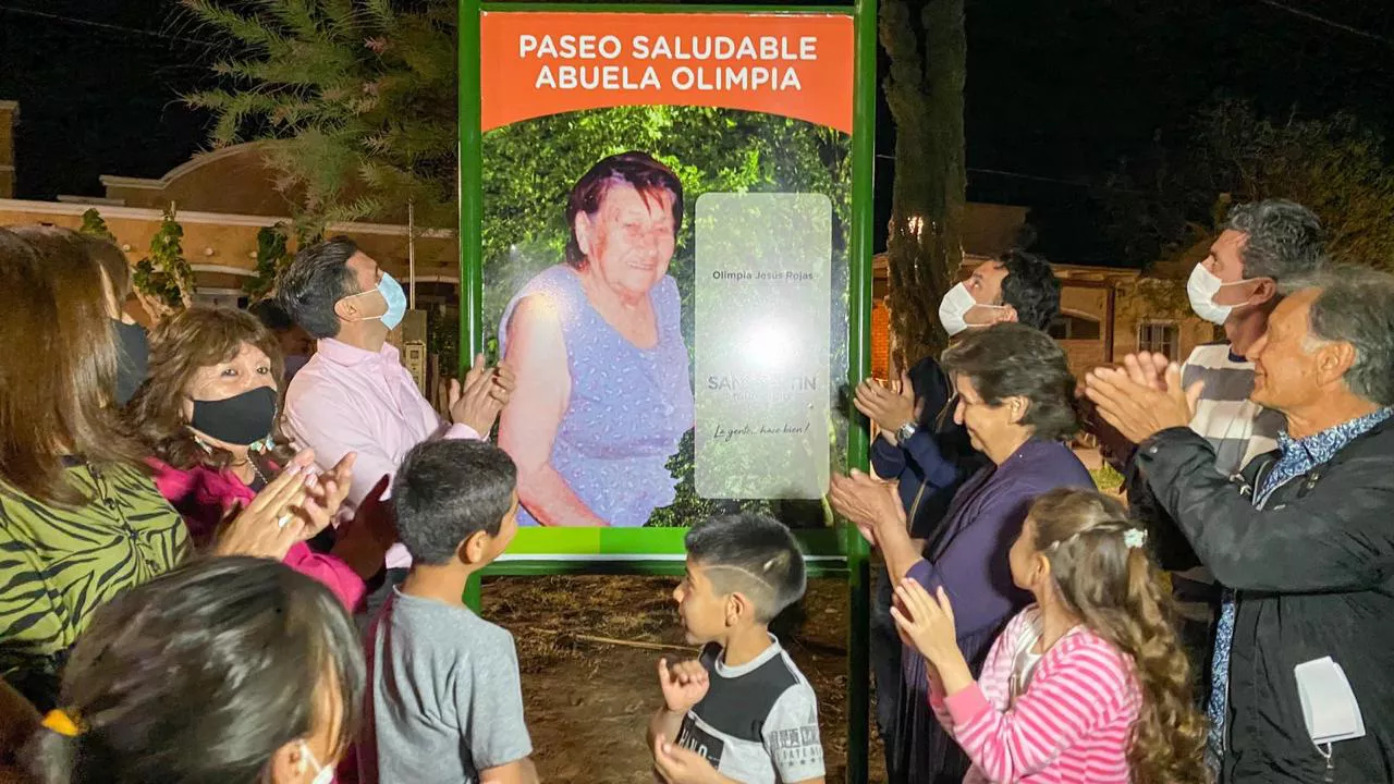 paseo san martin andino chica