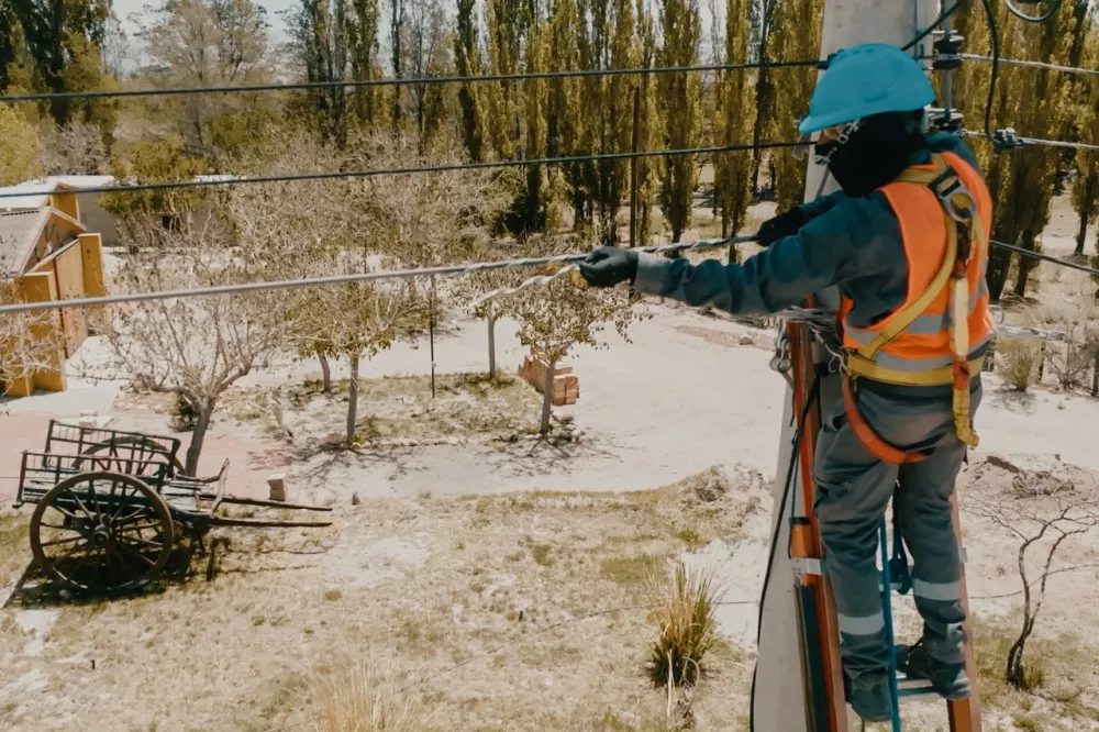 768122f078074fd8def3ffd08ec339c2_XL