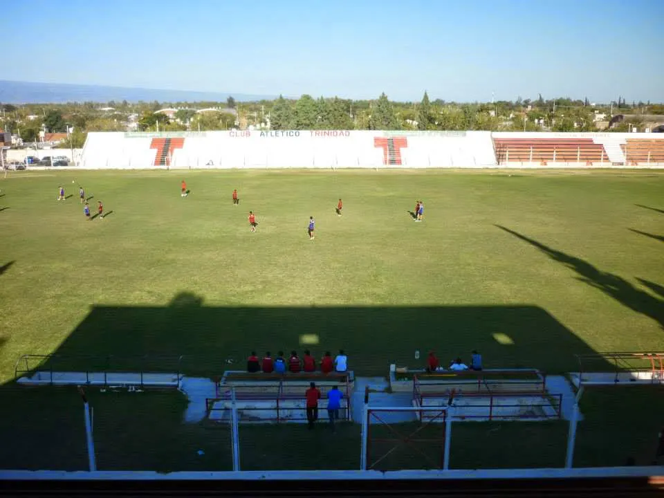 club atletico trinidad cancha rawson