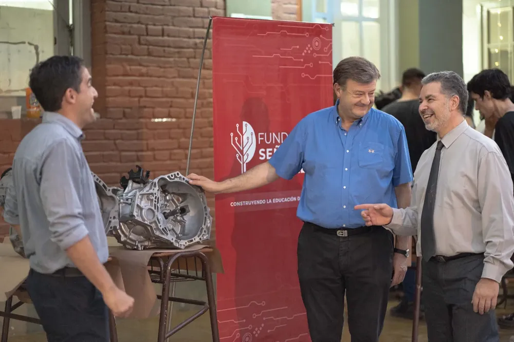 WhatsApp Image 2023-12-19 at 05.46.52 (3)