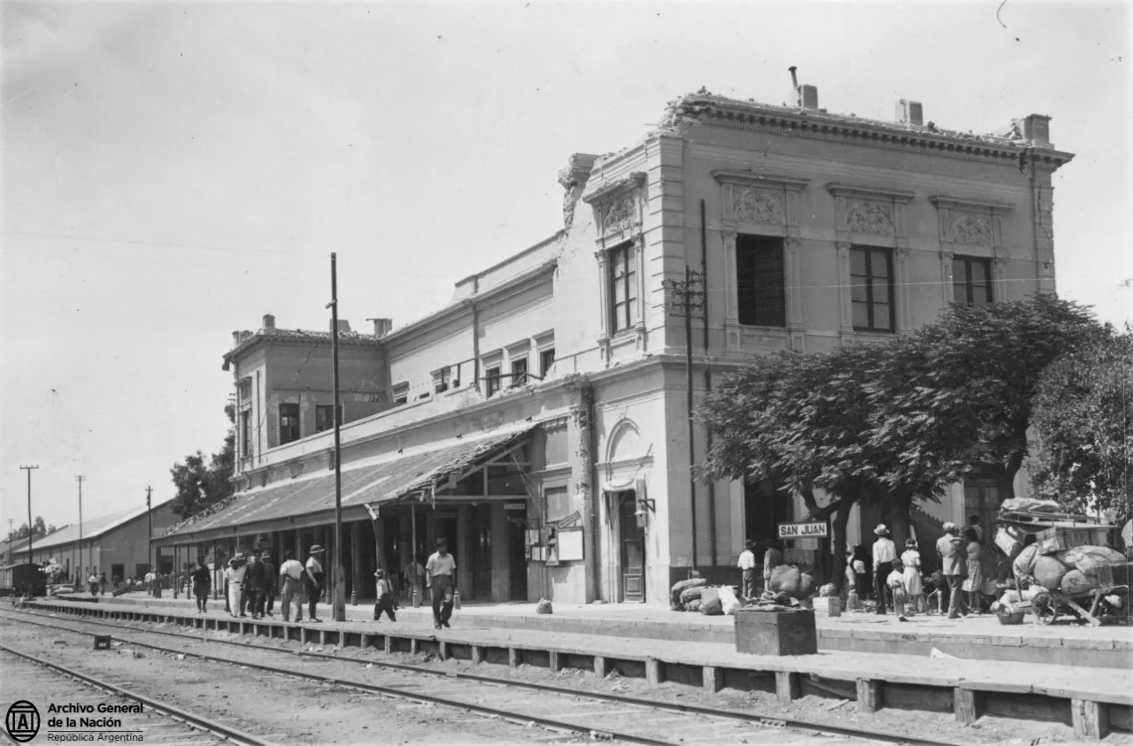 9BB7DBD0-111E-4677-9AA1-50E70ADD41D2