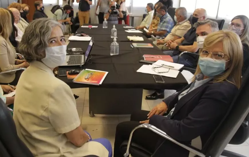 paritaria docente trincado educacion hacienda marisa lopez