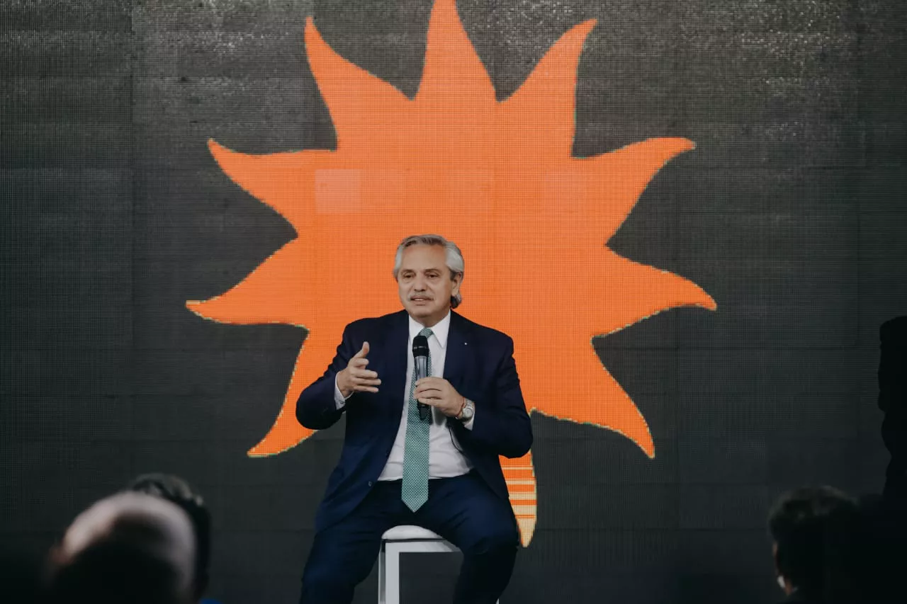 alberto fernandez san juan